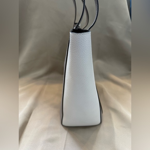 Michael Kors Gemma Large Tri-Color Pebbled Leather Tote - Picture 3 of 5